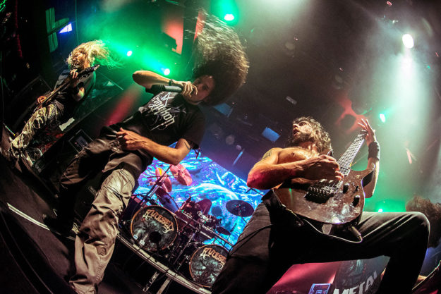 Avulsed band