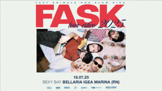 FAST ANIMALS AND SLOW KIDS live