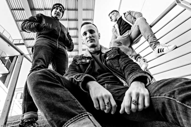 TheBillows-shoot_01-pic-Umberto-Donati-@grainymug-scaled