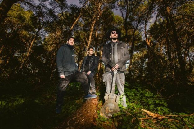 THE-APULIAN-BLUES-FOUNDATION-band-2025-700×466